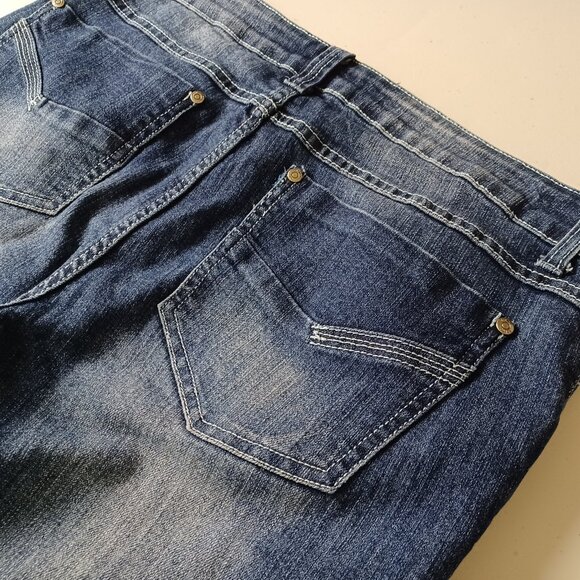 Bongo Straight Leg Mid-rise Jeans - Picture 7 of 16